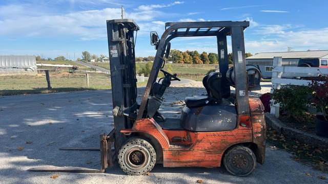 Image of Toyota 7FGU15 equipment image 1