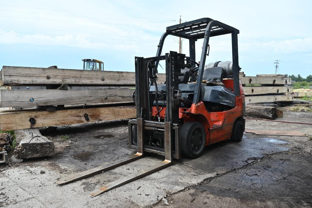 Main image Toyota 7FGU25