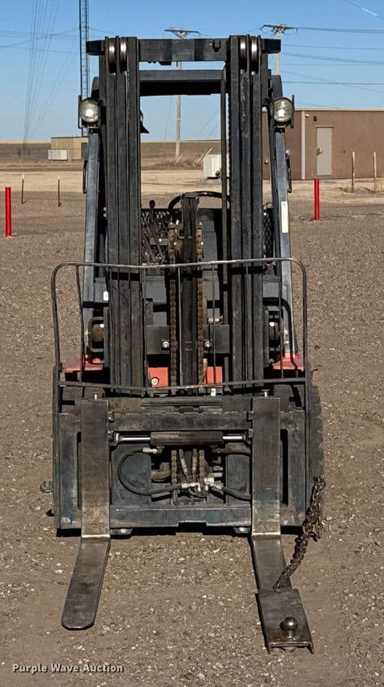 Image of Toyota 7FGU30 equipment image 1