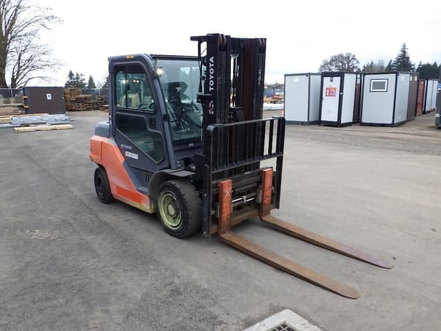 Image of Toyota 8FD35U equipment image 2