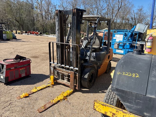 Image of Toyota 8FDU25 equipment image 1