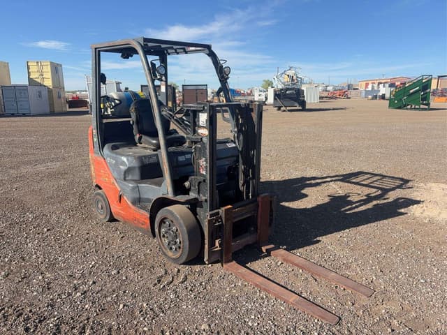 Image of Toyota 8FGCU20 equipment image 3