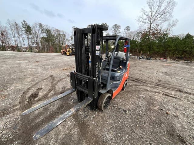 Image of Toyota 8FGCU25 equipment image 2