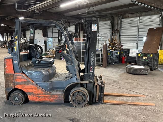 Image of Toyota 8FGCU25 equipment image 3