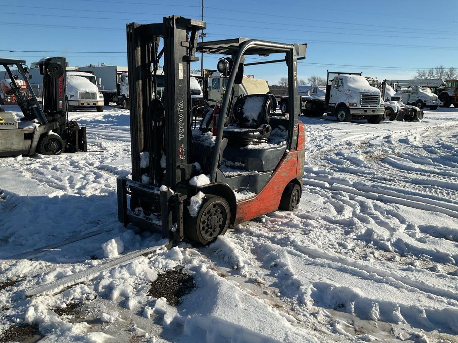 Toyota 8FGCU25 Equipment Image0