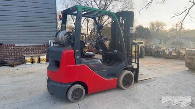 Image of Toyota  8FGCU25  equipment image 4