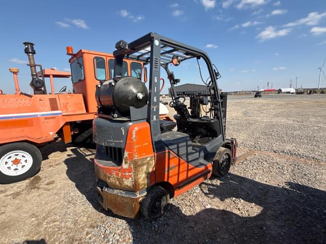 Image of Toyota 8FGCU25 equipment image 3