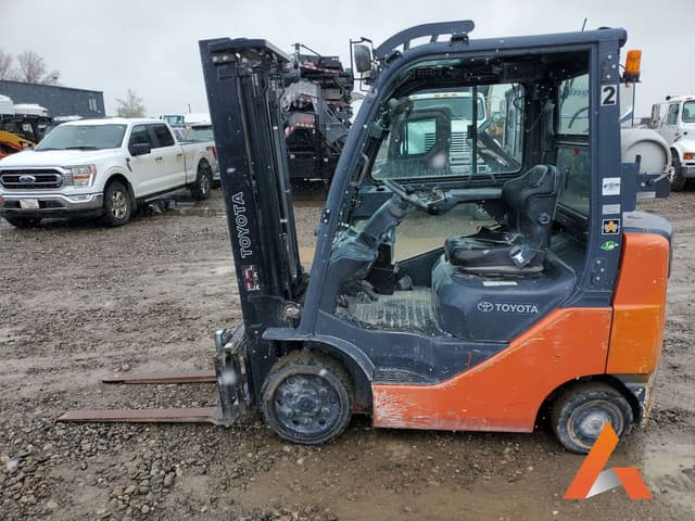 Image of Toyota 8FGCU25 equipment image 1