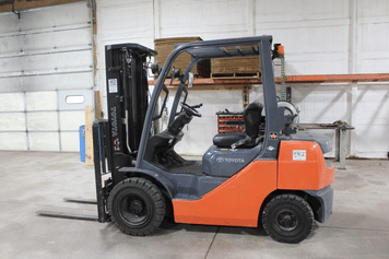 Main image Toyota 8FGU25