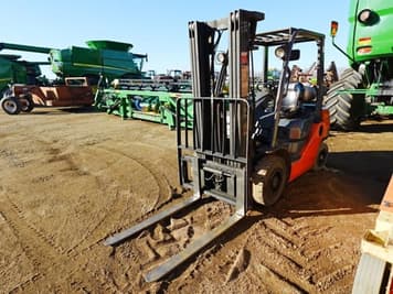 Main image Toyota 8FGU25