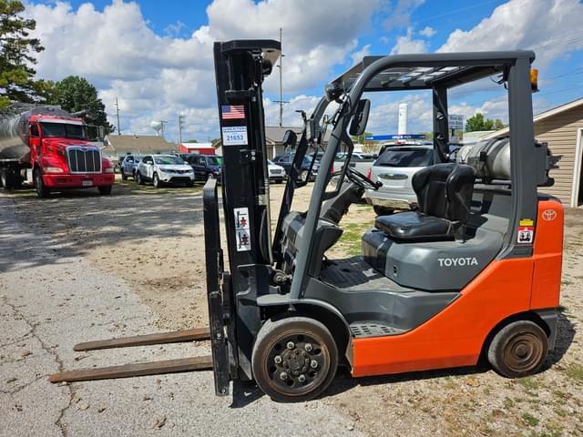 Image of Toyota 8FGCU25 equipment image 3