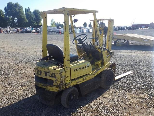 Image of Toyota 42-4FG15 equipment image 3