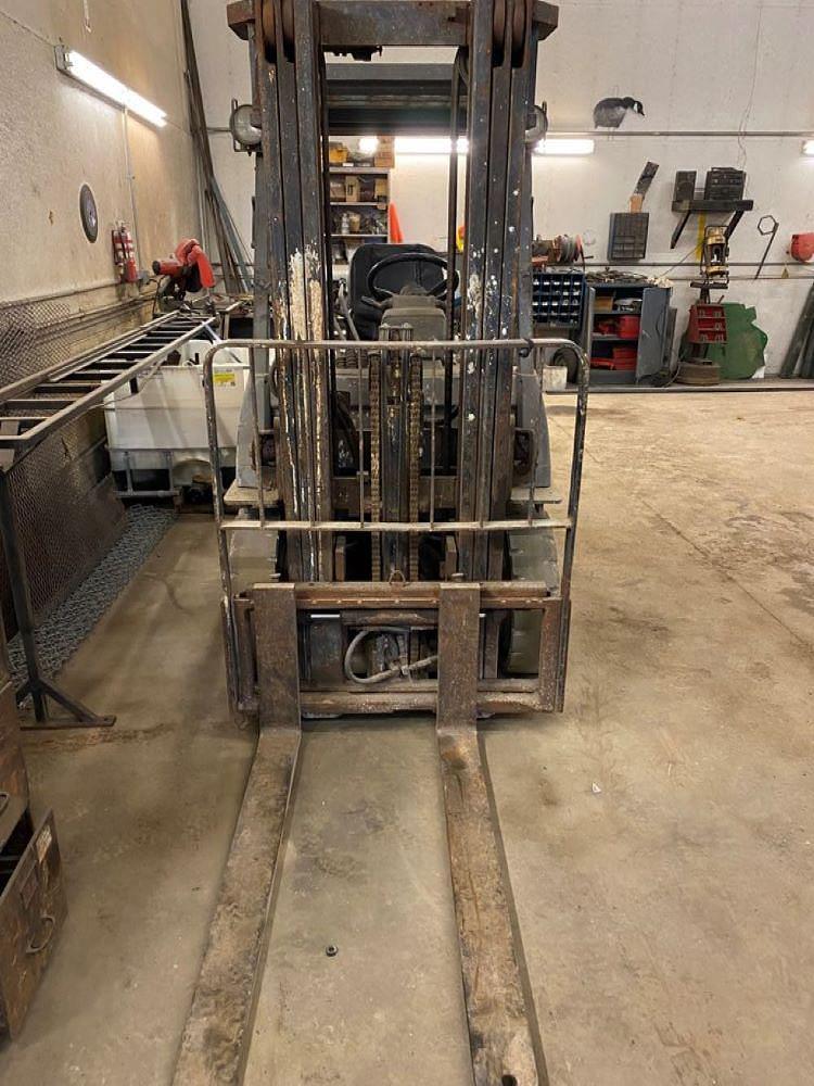 Main image Toyota 7FGU25 3