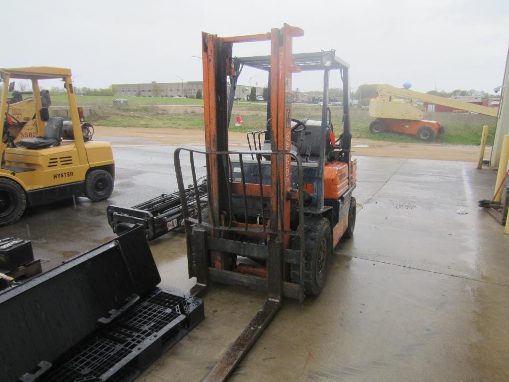 Main image Toyota 42-5FG25