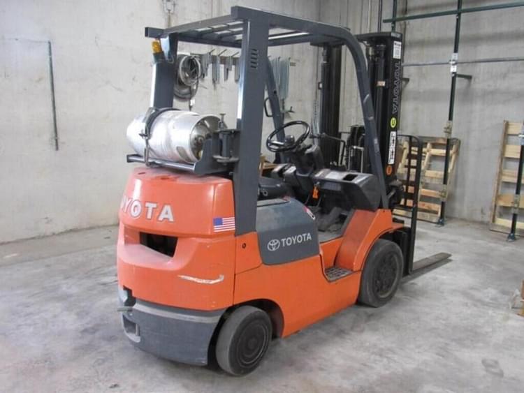 Toyota 7FGCU20 Construction Forklifts for Sale | Tractor Zoom