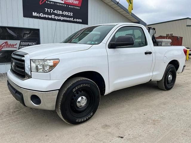 Image of Toyota Tundra equipment image 1