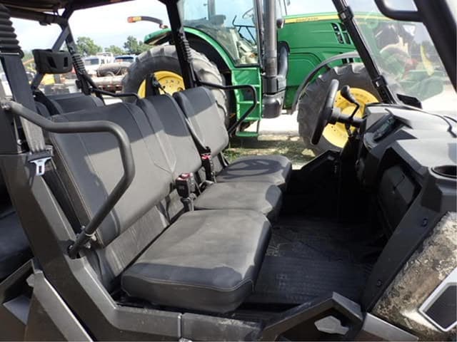 Image of Tracker 800SX equipment image 4