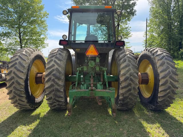 Image of John Deere 4955 equipment image 4
