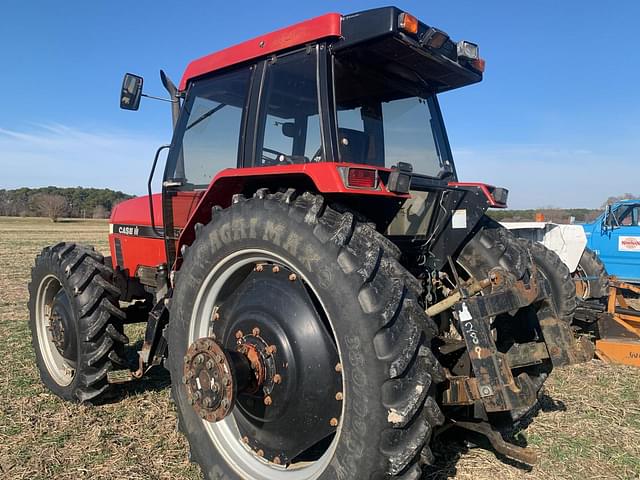 Image of Case IH 5240 equipment image 4