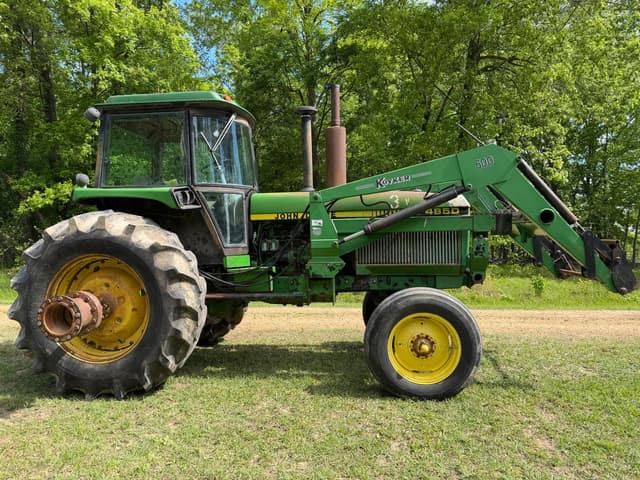 Image of John Deere 4850 equipment image 1