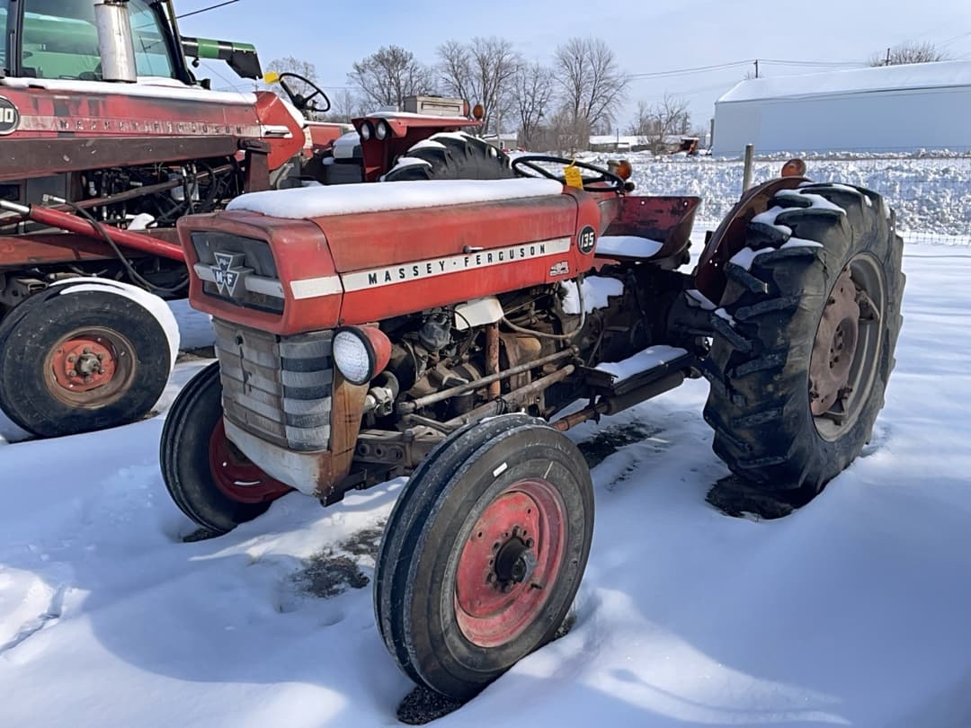 Image of Massey Ferguson 135 Primary image
