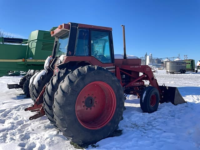 Image of International Harvester 1586 equipment image 4