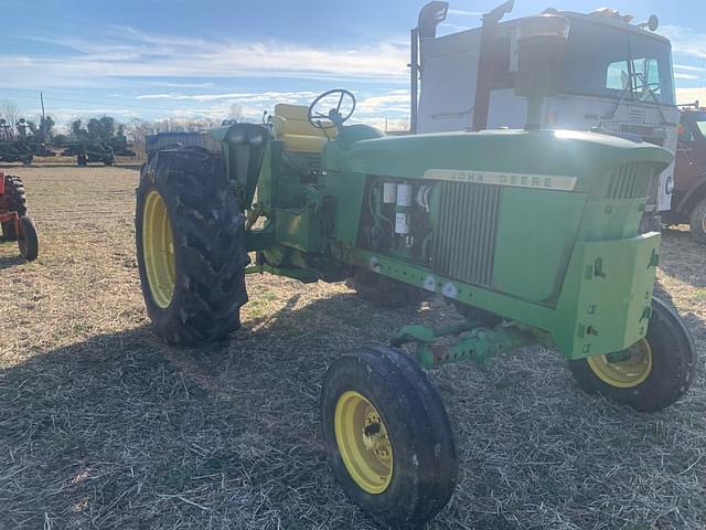 Image of John Deere 4020 equipment image 3