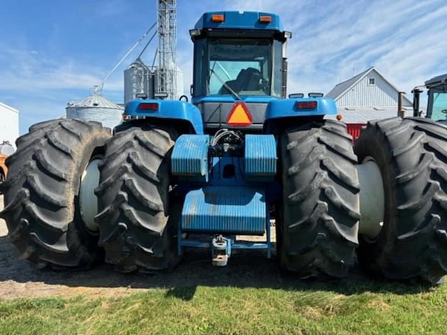 Image of New Holland 9882 equipment image 1