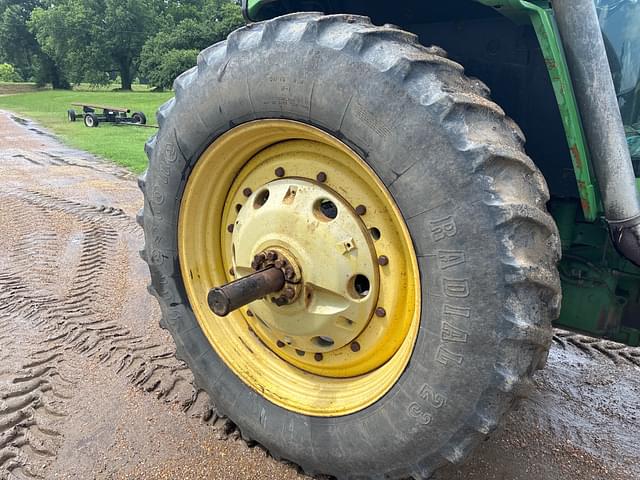 Image of John Deere 4960 equipment image 2