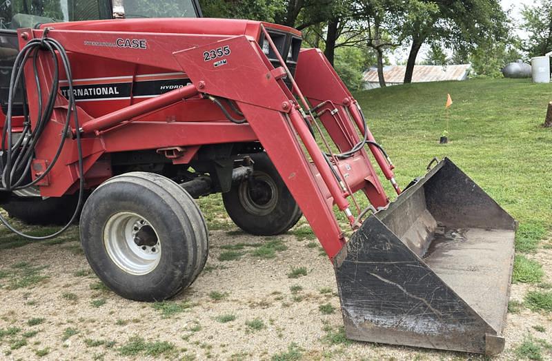 Image of Case IH 2355 Image 0