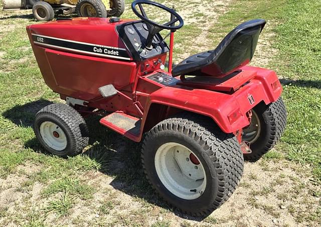 Image of Cub Cadet 682 equipment image 3