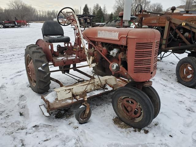 Image of Farmall B equipment image 1