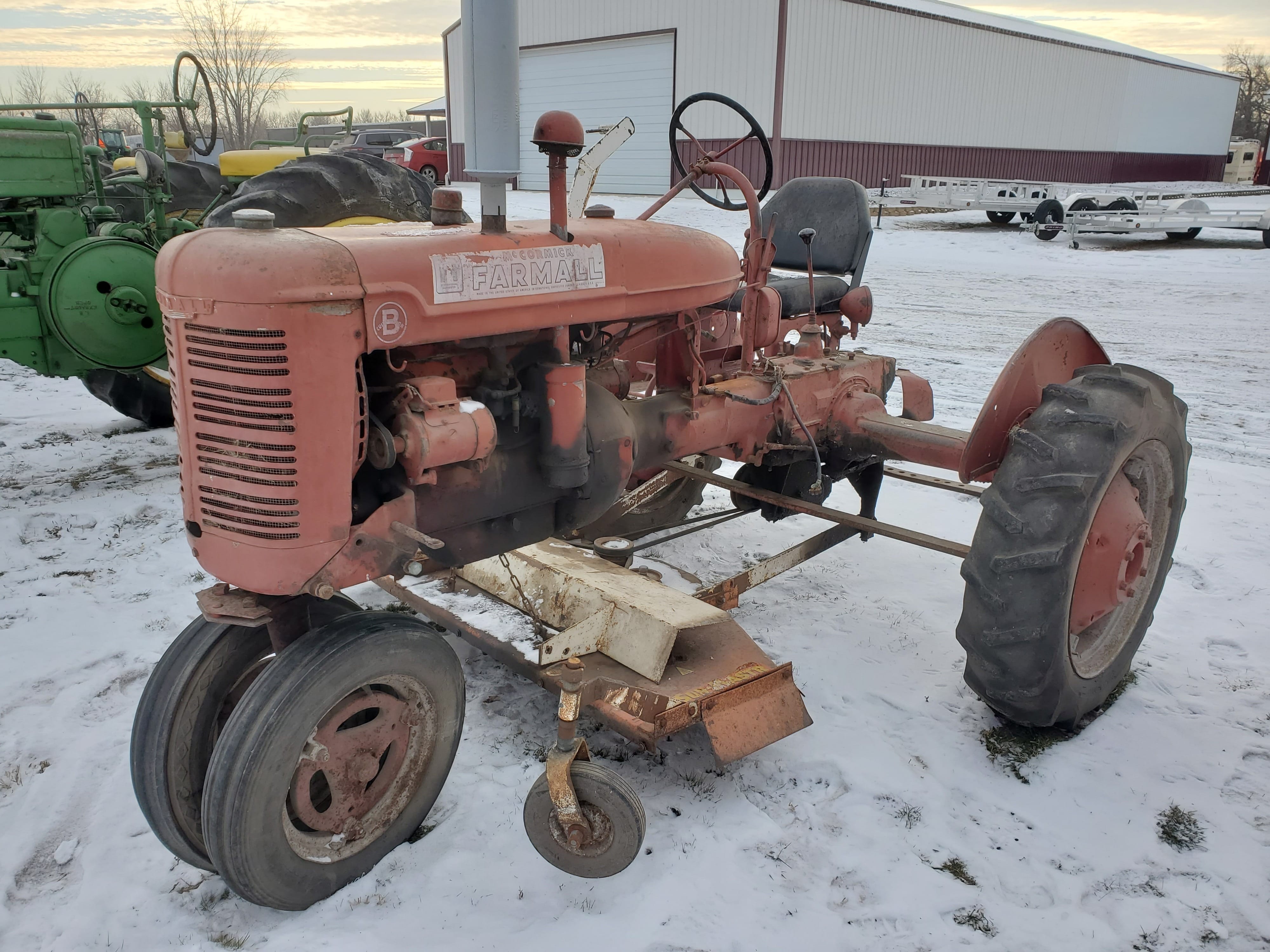 Main image Farmall B