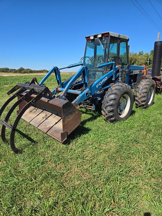 Image of Ford 9030 equipment image 3