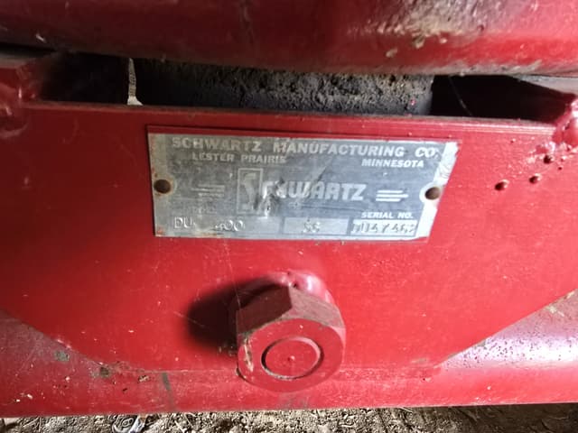 Image of Farmall M equipment image 1