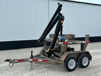 Main image Travis HSC2200