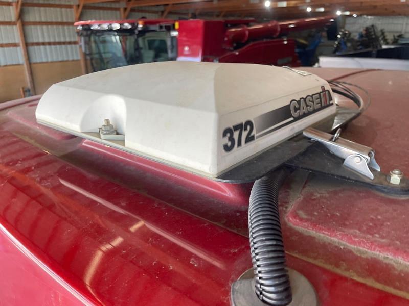 Image of Case IH 372 Primary image