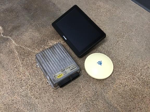 Image of Trimble TMX-2050 equipment image 2