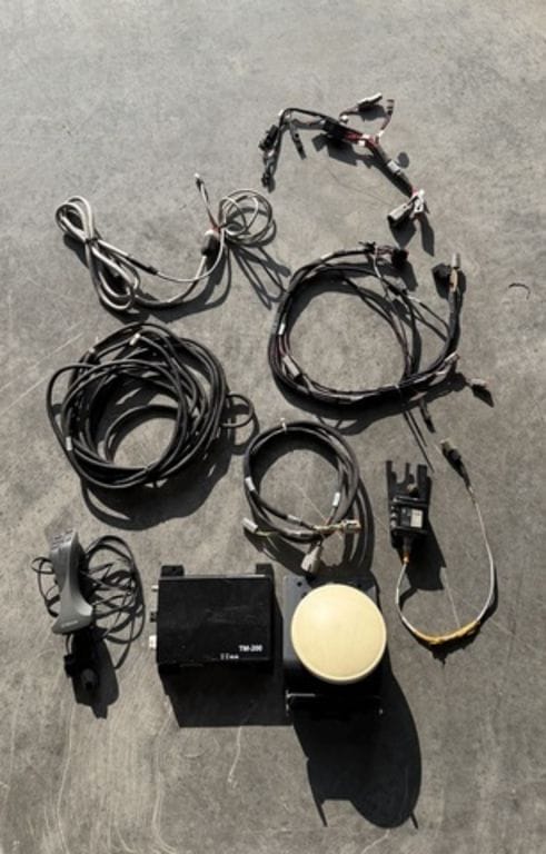 Trimble XCN-2050 Equipment Image0