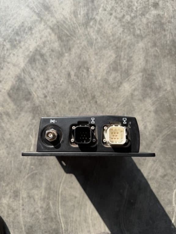Image of Trimble XCN-2050 equipment image 4