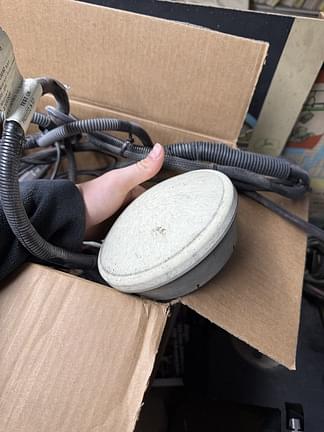 Image of Trimble XCN-2050 equipment image 4
