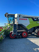 2023 CLAAS Trion 740TT Image