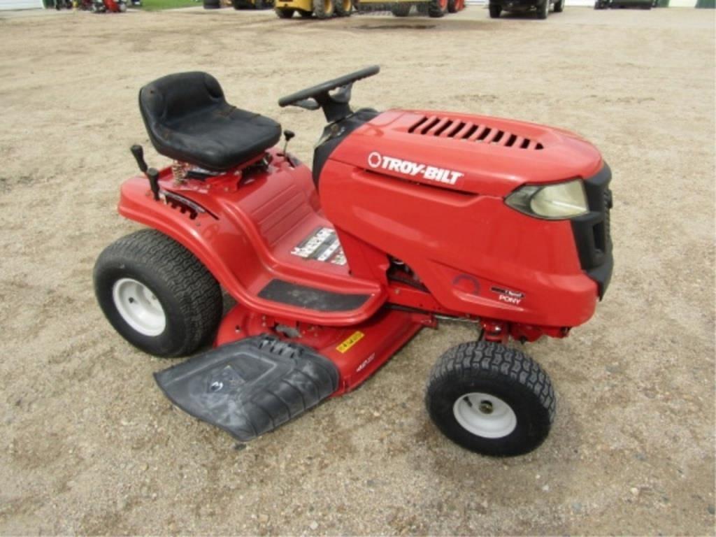 Image of Troy Bilt Pony Primary image