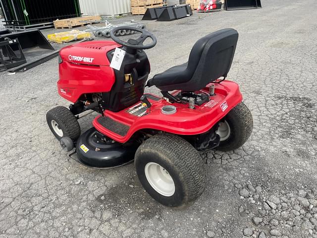 Image of Troy Bilt Bronco equipment image 3