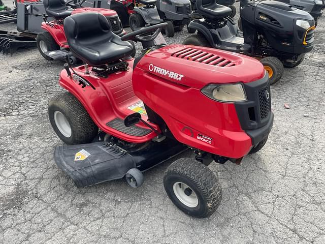 Image of Troy Bilt Bronco equipment image 1
