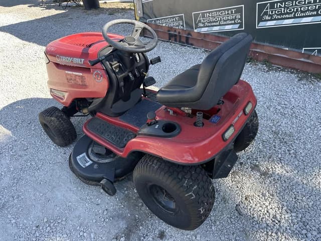 Image of Troy Bilt Bronco equipment image 1