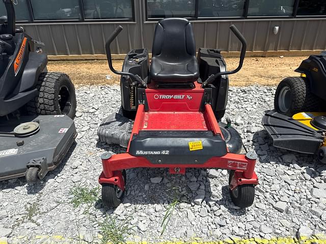Image of Troy Bilt Mustang 42 equipment image 1