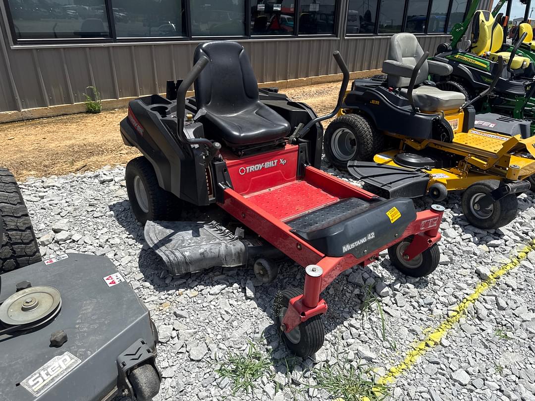 Image of Troy Bilt Mustang 42 Primary image