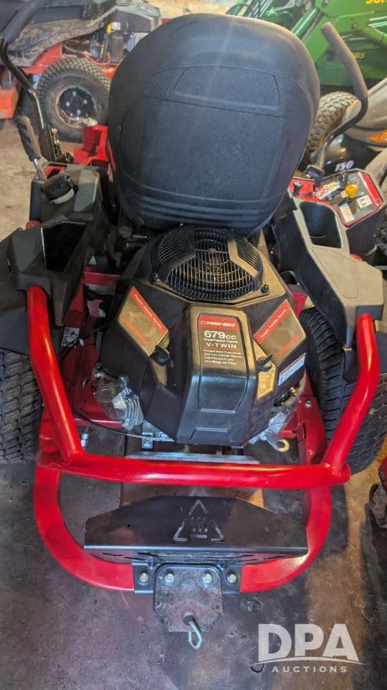 Image of Troy Bilt MUSTANG Z42 equipment image 3