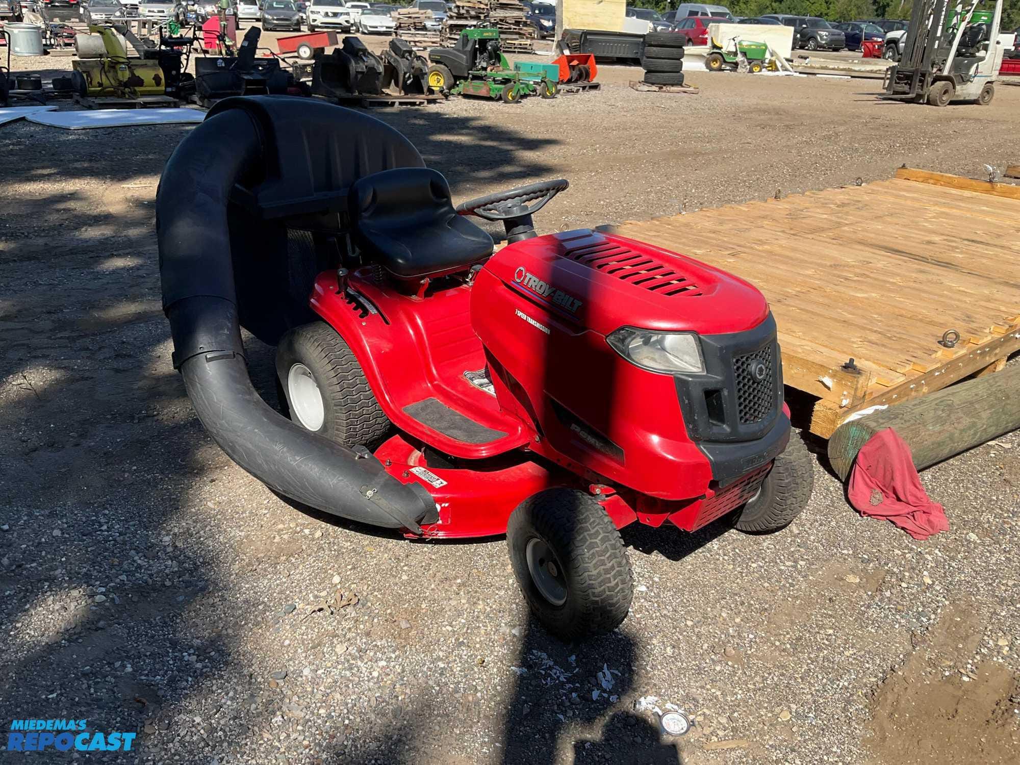 Main image Troy Bilt Pony